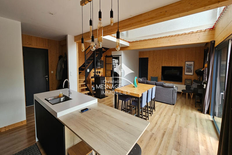 Maison contemporaine - 162 m² - 6 pièces