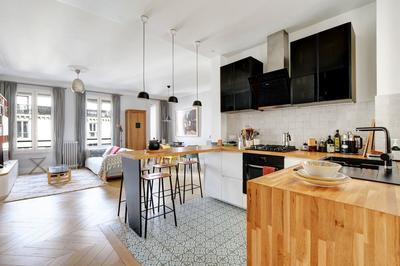 Appartement - 90 m² - 3 pièces