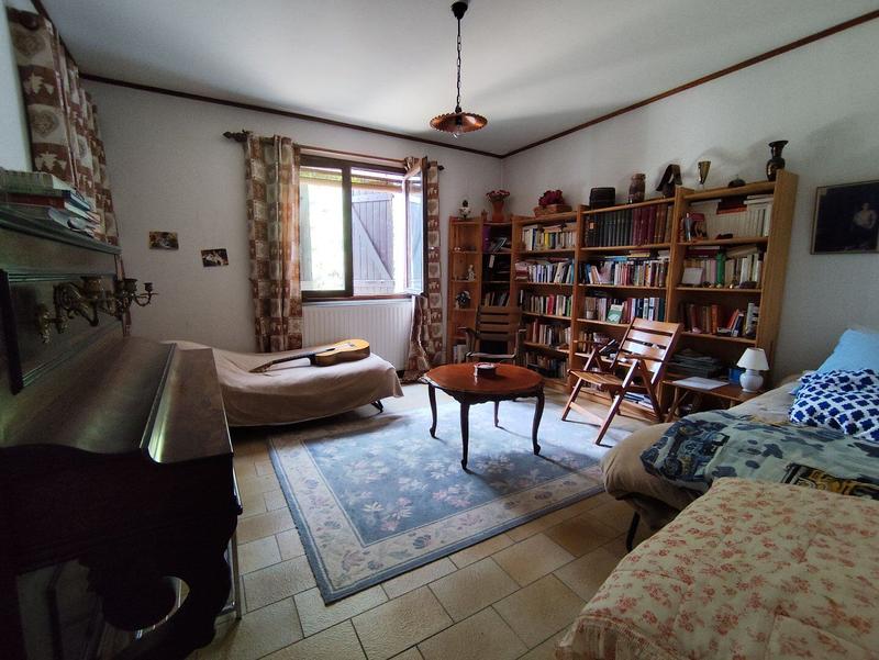 Maison - 166 m² - 6 pièces