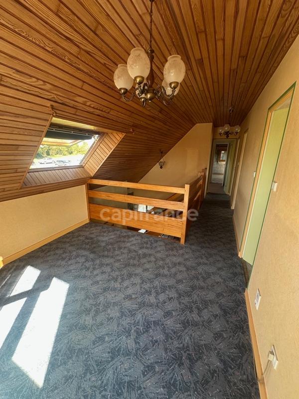 Maison - 100 m² - 7 pièces