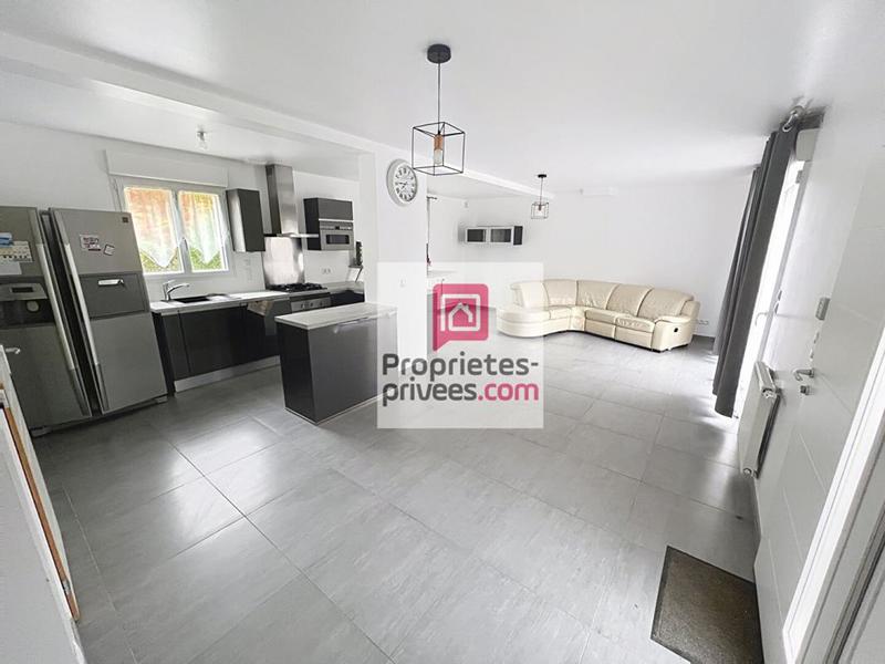 Maison - 98 m² - 5 pièces