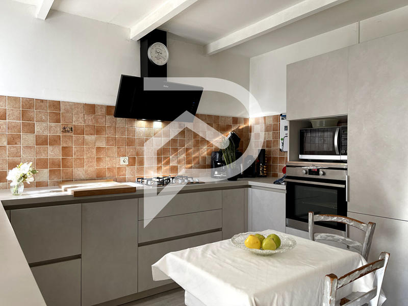 Villa - 100 m² - 4 pièces