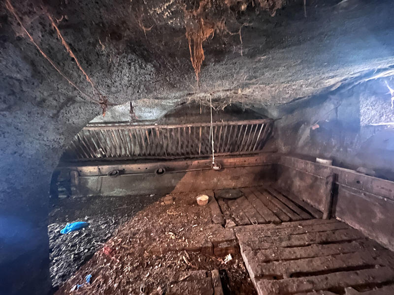 Maison - 370 m² - 6 pièces