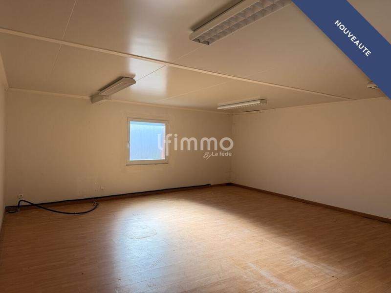 Immeuble - 108 m² - 8 pièces