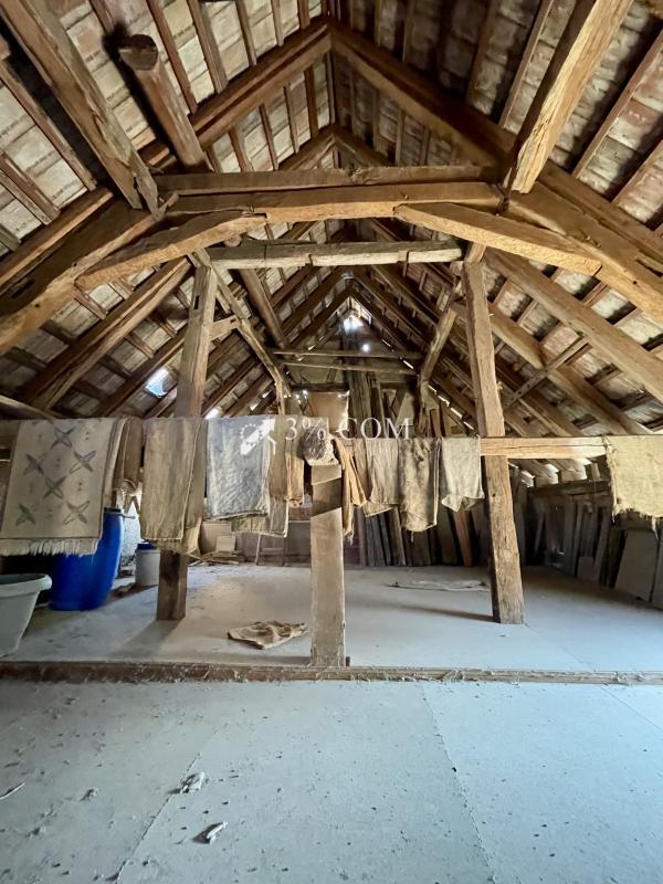 Corps de ferme - 184 m² - 7 pièces