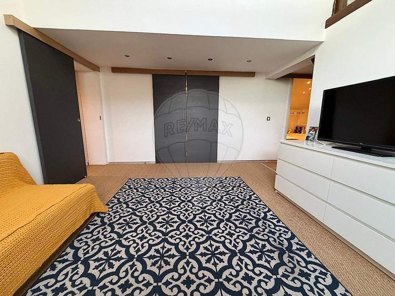 Maison - 191 m² - 6 pièces