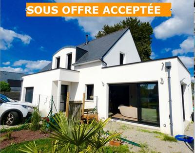 Maison - 95 m² - 4 pièces