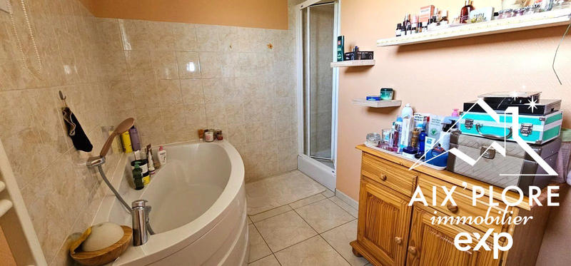 Maison - 122 m² - 5 pièces