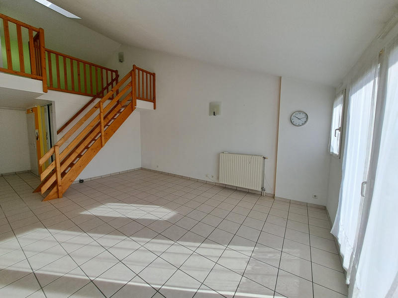 Appartement - 108 m² - 5 pièces