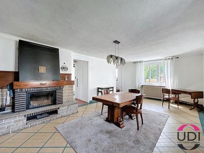 Maison - 103 m² - 5 pièces