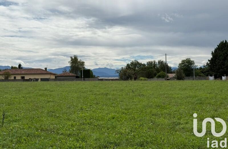 Terrain - 3 740 m²