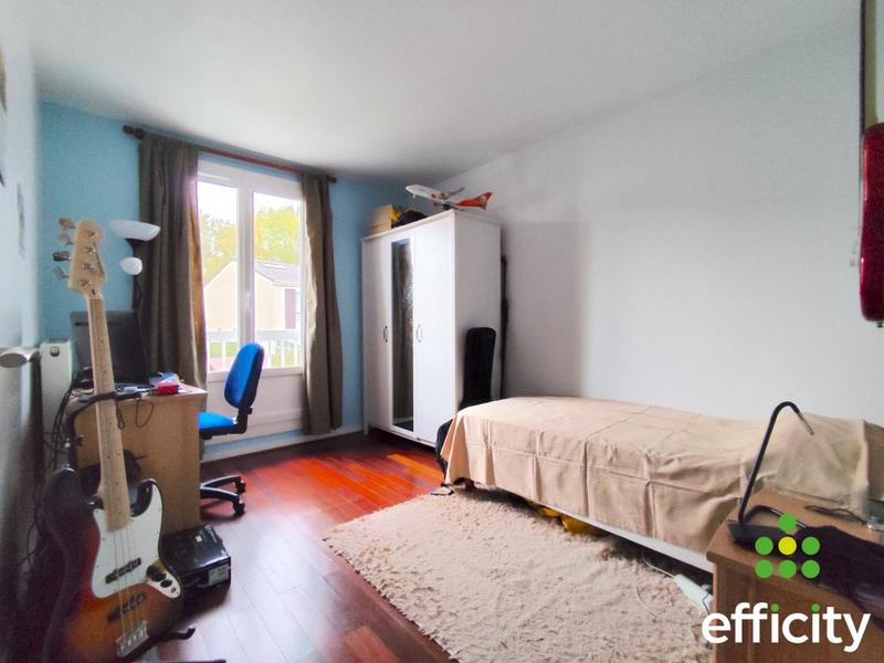 Pavillon - 94 m² - 5 pièces