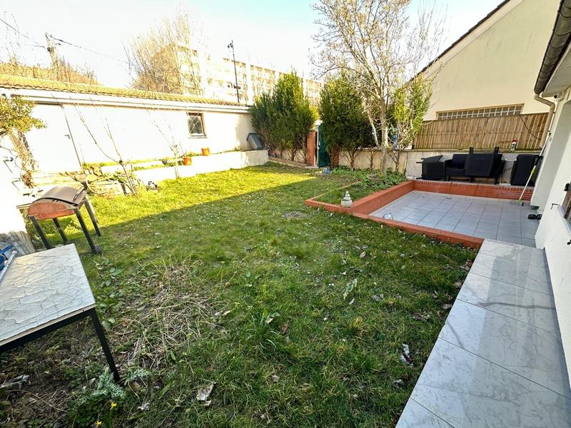 Maison - 130 m² - 6 pièces