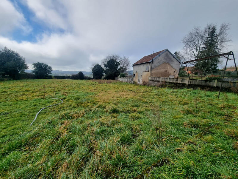 Parking / Garage - 235 m²