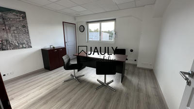 Bureau - 70 m² - 5 pièces