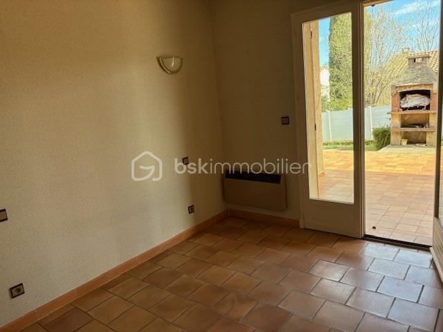 Maison traditionnelle - 105 m² - 5 pièces