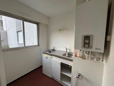 Studio - 24 m² - 1 pièce