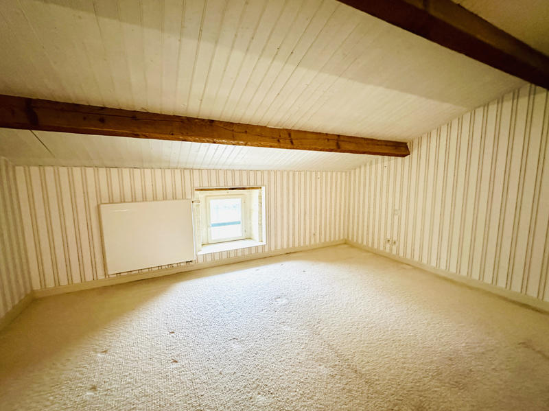 Maison - 197 m² - 8 pièces