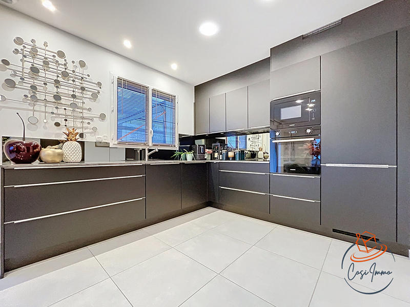 Maison - 114 m² - 5 pièces