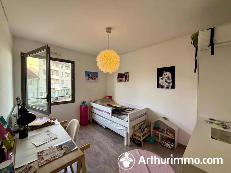 Appartement - 83 m² - 4 pièces