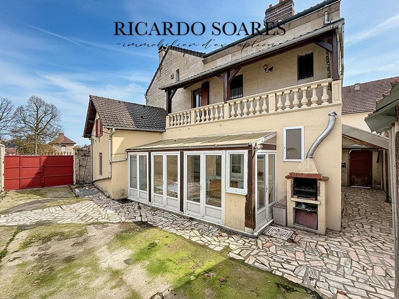 Maison - 160 m² - 7 pièces