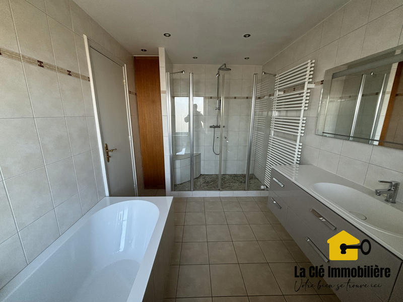 Appartement - 114 m² - 4 pièces