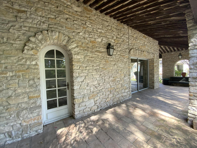 Maison - 400 m² - 10 pièces