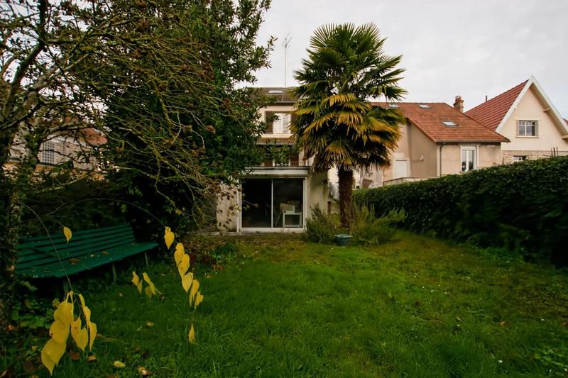 Maison - 113 m² - 6 pièces