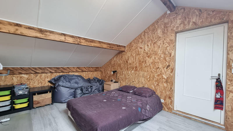 Maison - 186 m² - 8 pièces