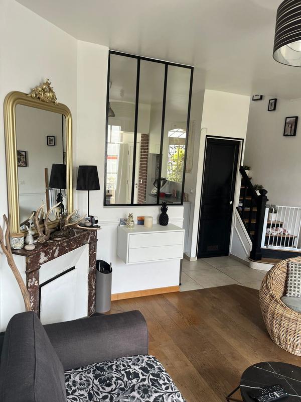 Maison jumelée - 98 m² - 5 pièces