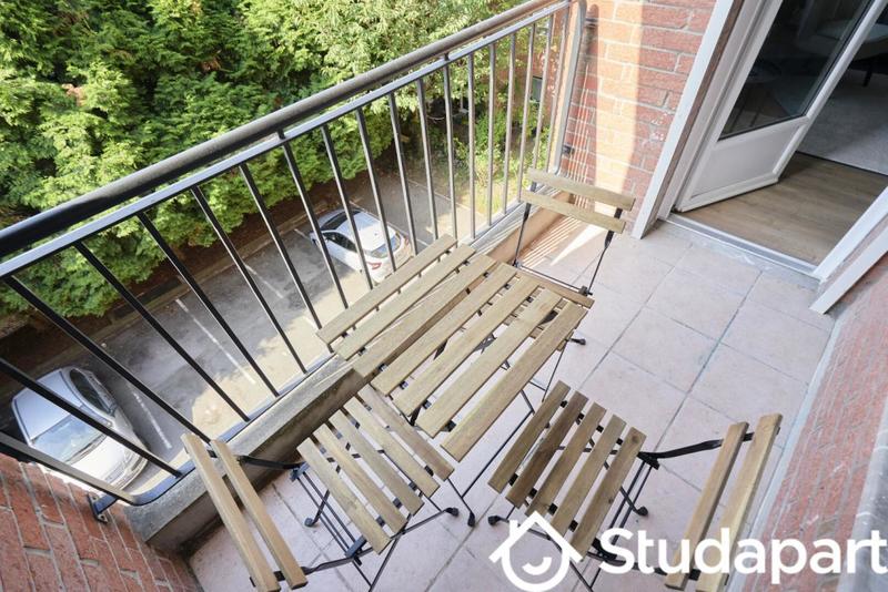 Chambre - 11 m² - 1 pièce