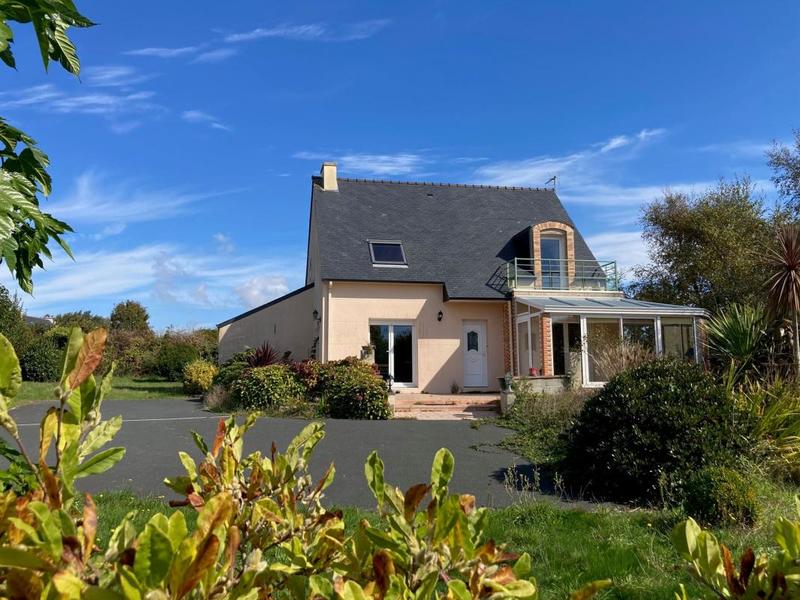 Maison - 112 m² - 5 pièces