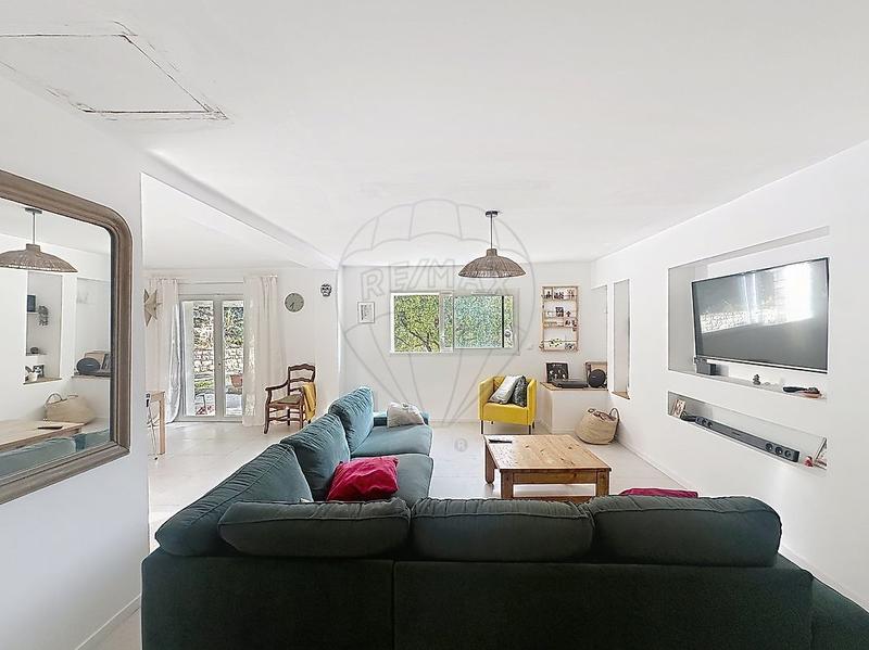 Maison - 135 m² - 6 pièces