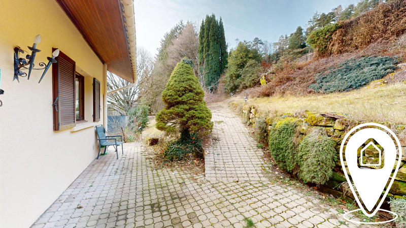 Maison - 106 m² - 5 pièces