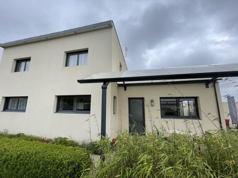 Maison contemporaine - 123 m² - 6 pièces