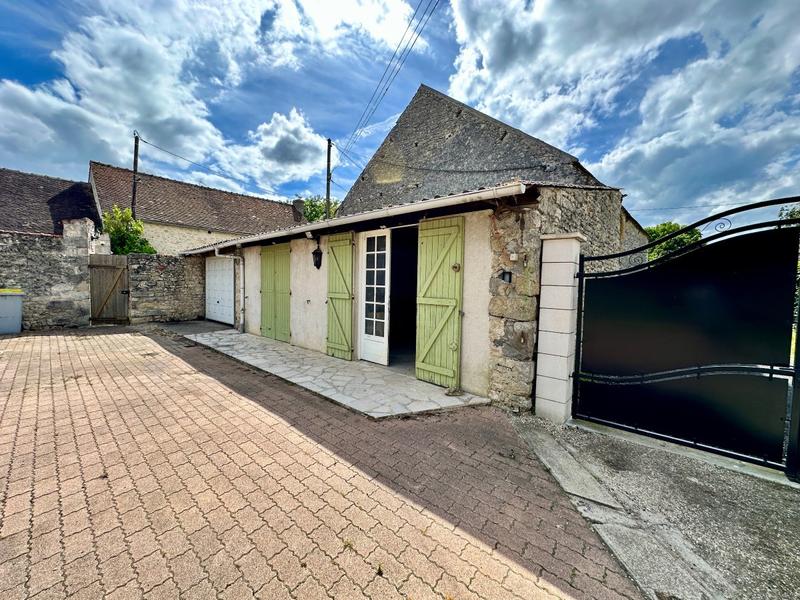 Maison en pierre - 103 m² - 4 pièces