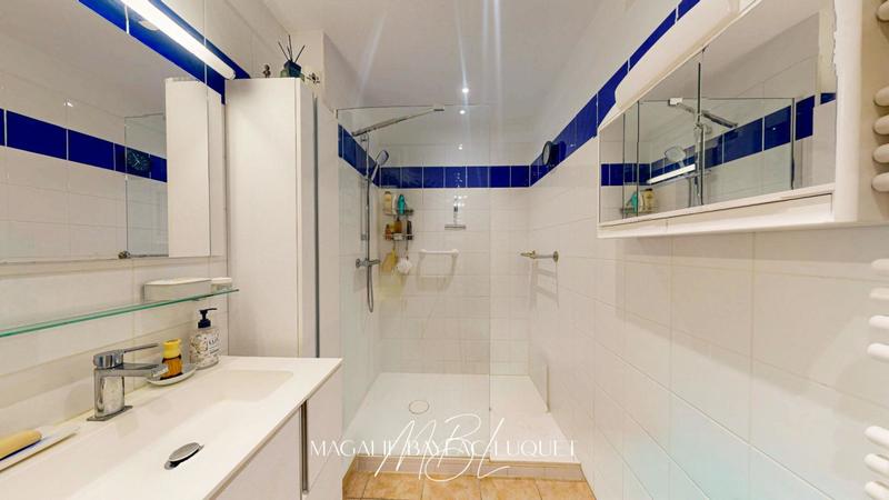 Appartement - 131 m² - 4 pièces