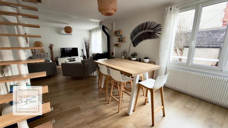 Maison - 96 m² - 5 pièces