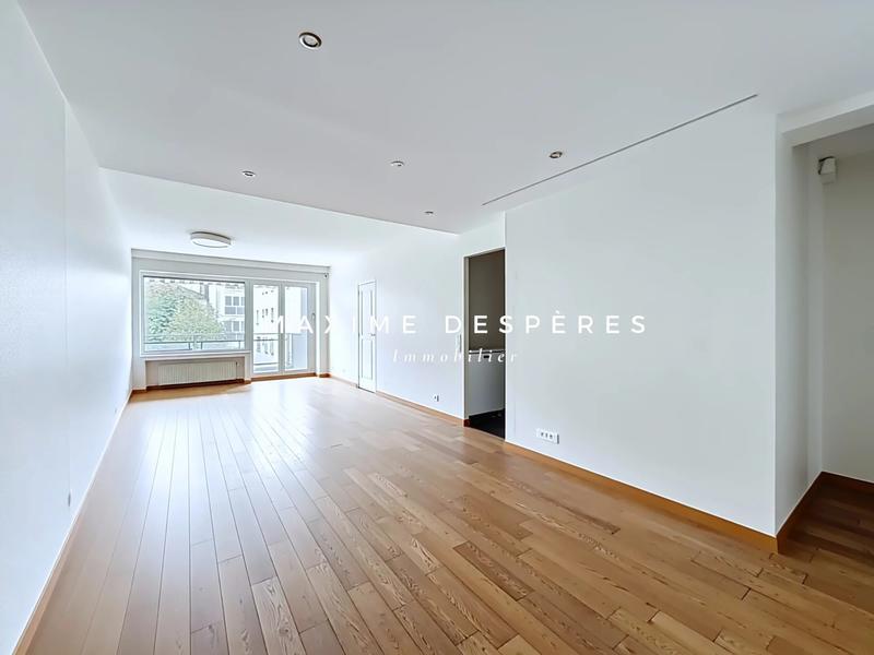 Appartement - 105 m² - 4 pièces