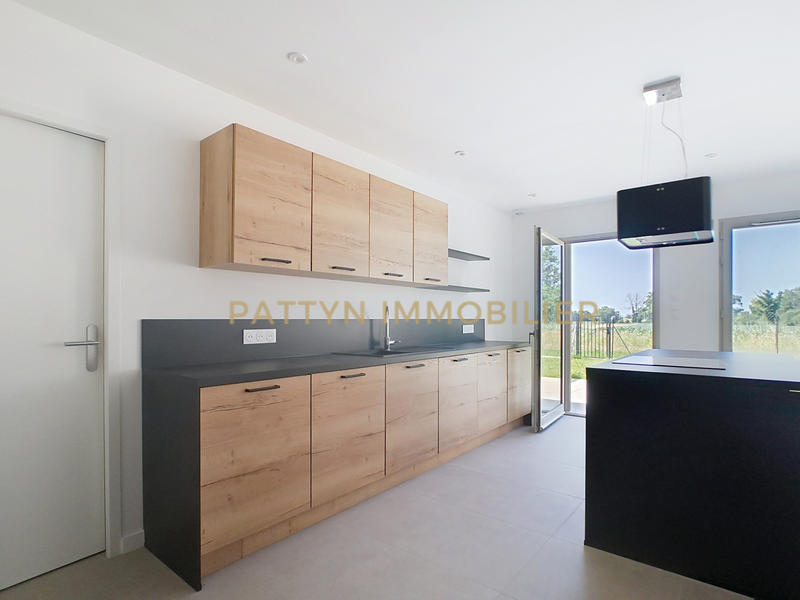 Maison - 140 m² - 5 pièces