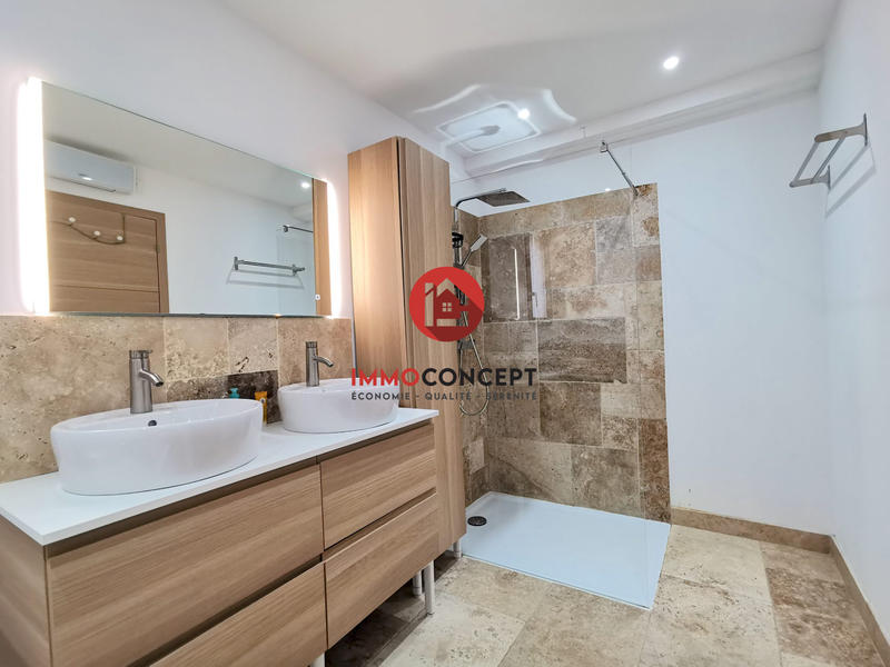 Maison - 128 m² - 4 pièces