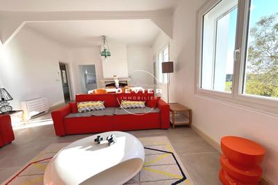 Maison de village - 111 m² - 5 pièces