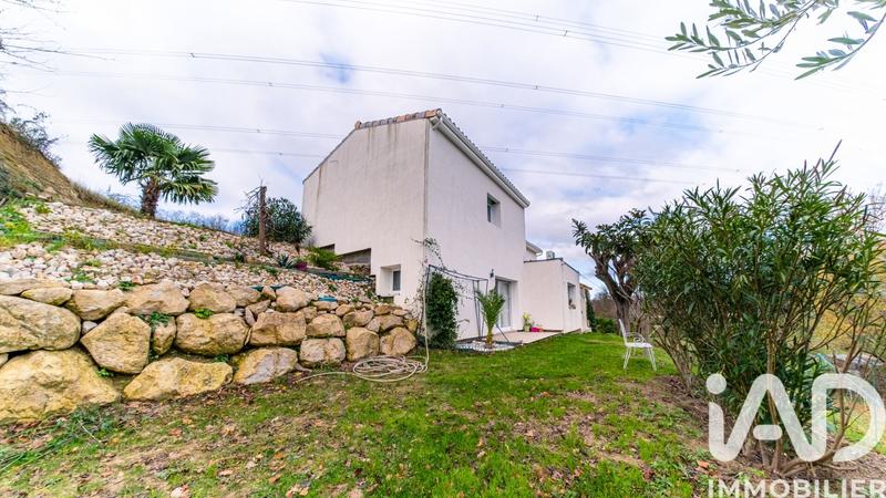 Maison - 178 m² - 5 pièces