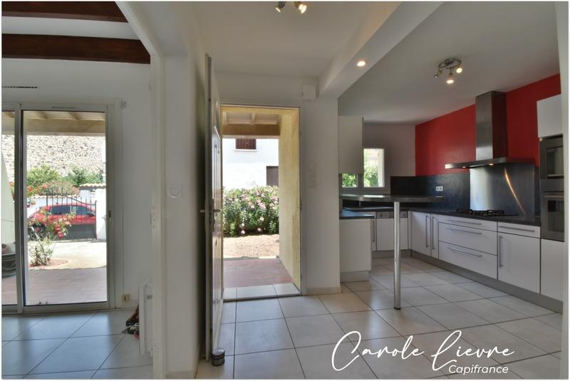 Maison - 96 m² - 4 pièces