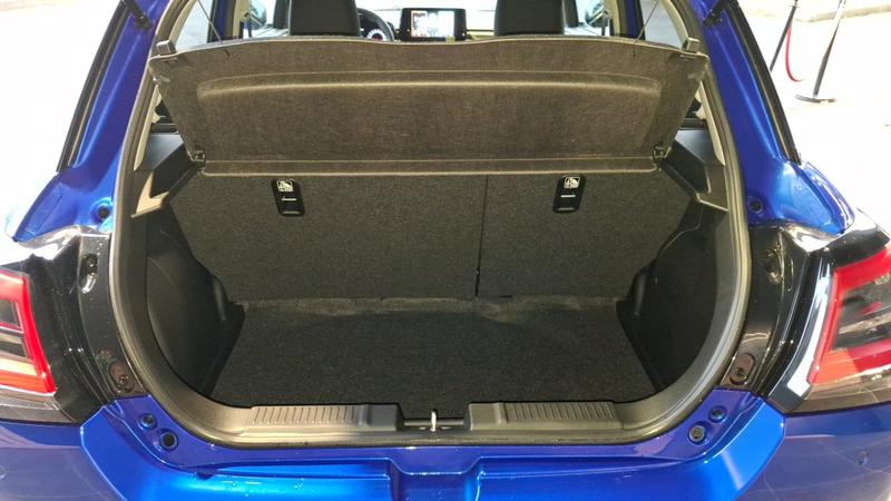 Suzuki Swift VI 1.2 Dualjet Hybrid Privilege