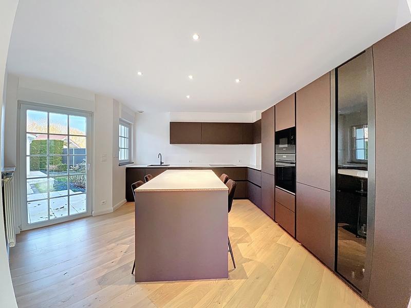 Maison contemporaine - 116 m² - 6 pièces