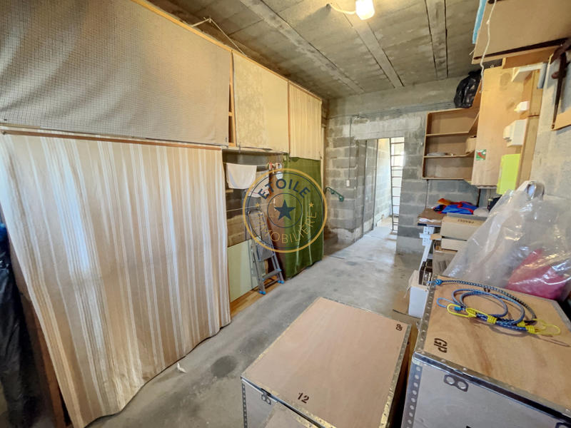 Maison - 92 m² - 5 pièces