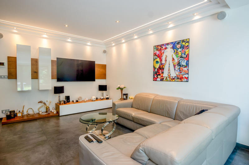 Maison - 160 m² - 7 pièces