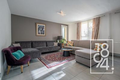 Appartement - 83 m² - 3 pièces