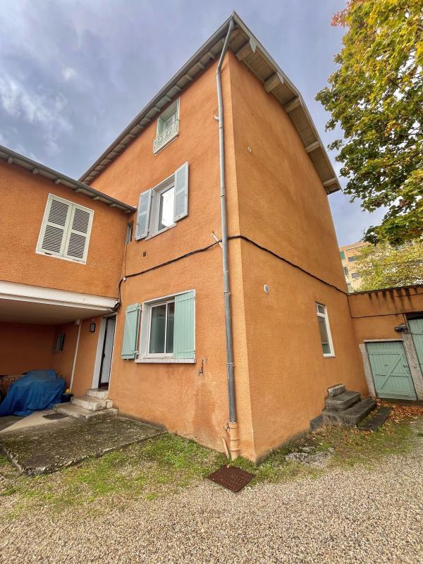 Appartement - 49 m² - 2 pièces